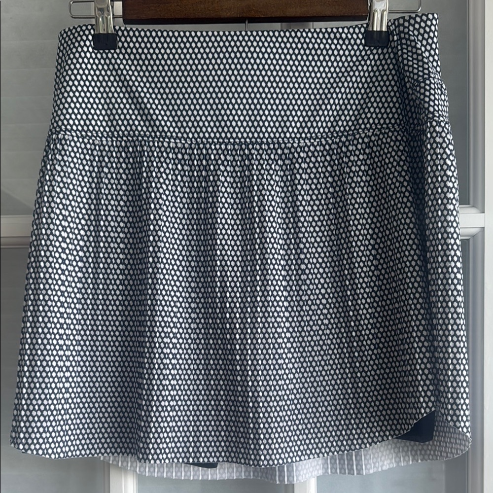 Lucky In Love Tennis Skirt Skort M 8-10 Pleated Pickleball Golf Navy White